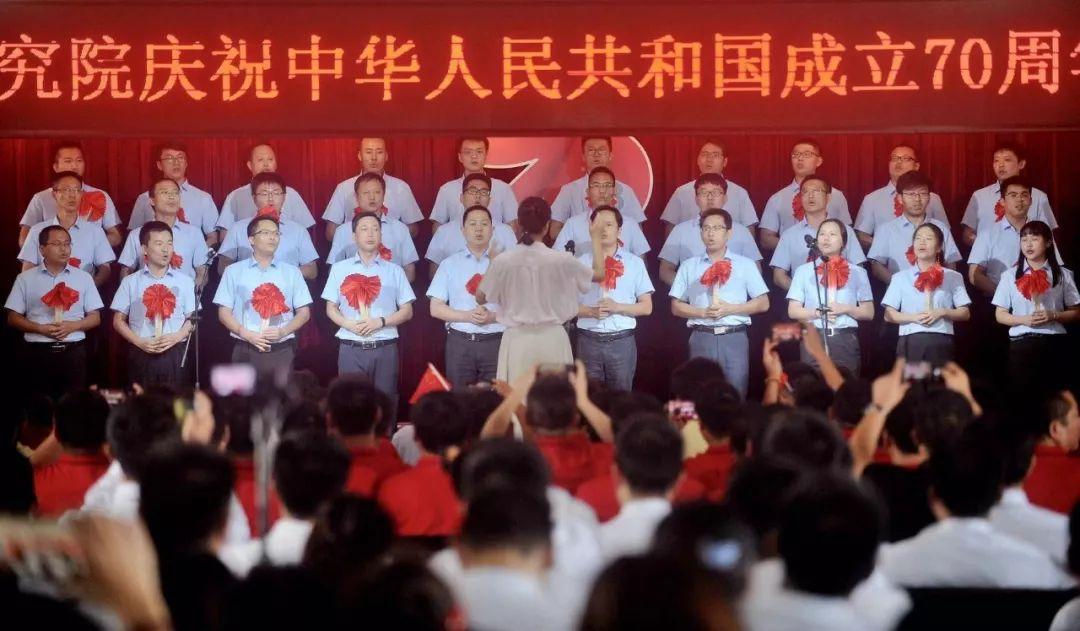 3人调整！国足对卡塔尔首发出炉，韦世豪亚洲杯首秀，武磊替补