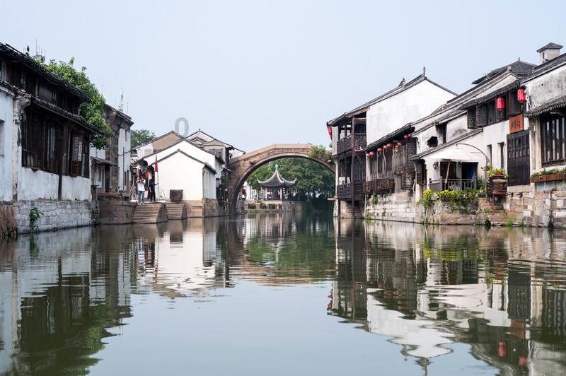 救援金发公主